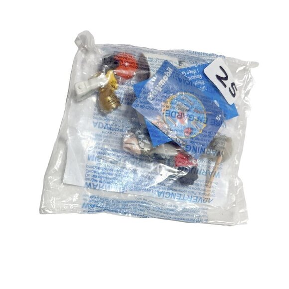 New PLAYMOBIL 3-1 Multi-Play Boy (Foil Packaging) No. 9854 - Picture 4 of 5